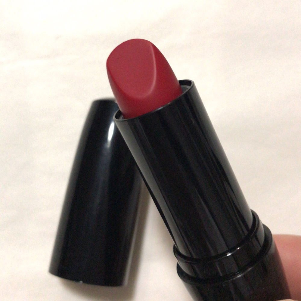 2018 Lancôme color design red haute lipstick matte